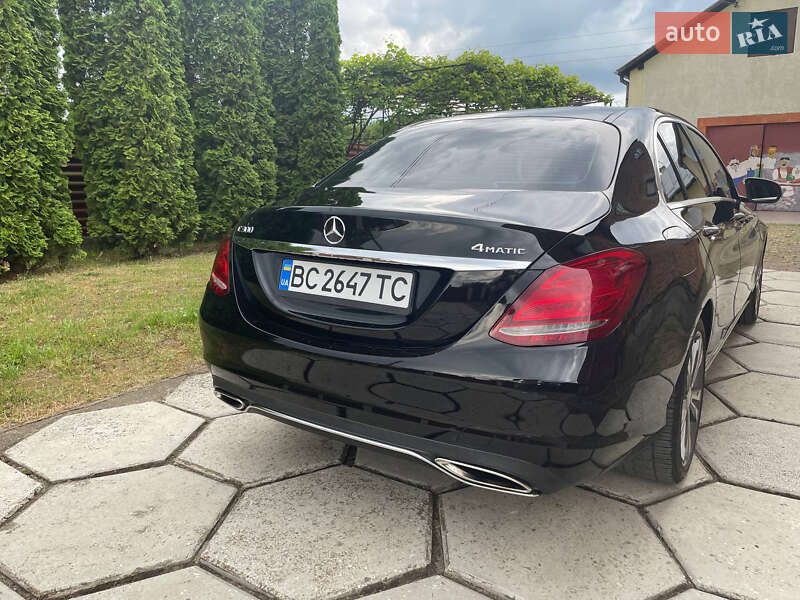 Седан Mercedes-Benz C-Class 2014 в Львове