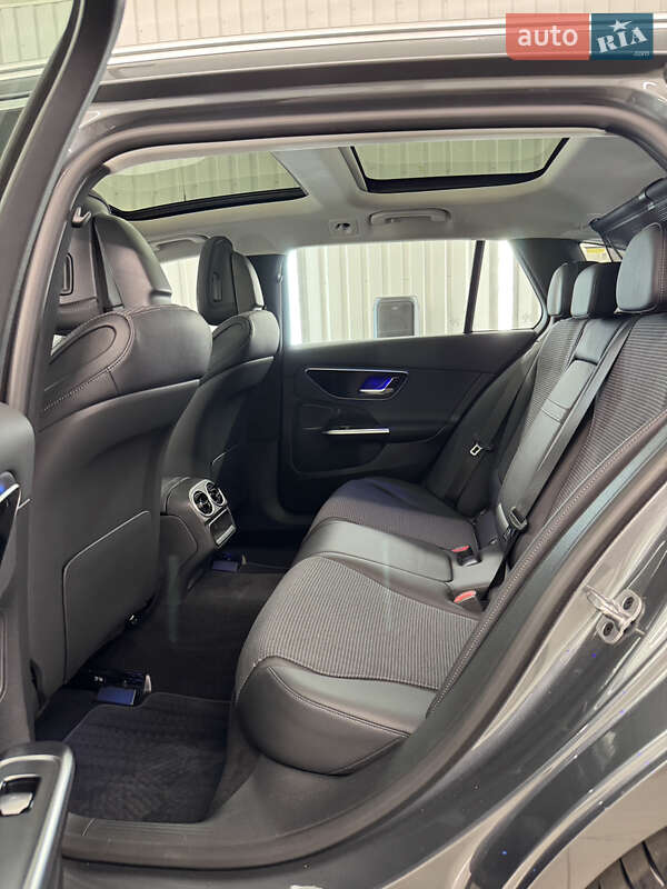 Универсал Mercedes-Benz C-Class 2023 в Киеве фото 54 Универсал Mercedes-Benz C-Class 2023 в Киеве
