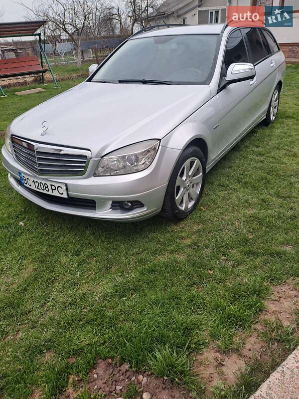 Универсал Mercedes-Benz C-Class 2007 в Стрые