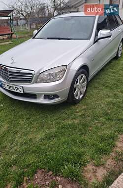 Універсал Mercedes-Benz C-Class 2007 в Стрию