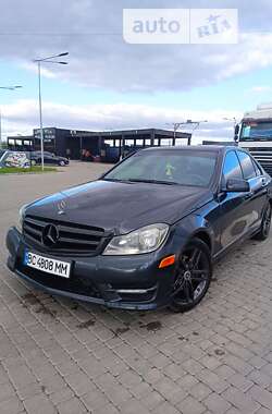 Седан Mercedes-Benz C-Class 2011 в Львове