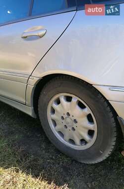 Универсал Mercedes-Benz C-Class 2002 в Волочиске