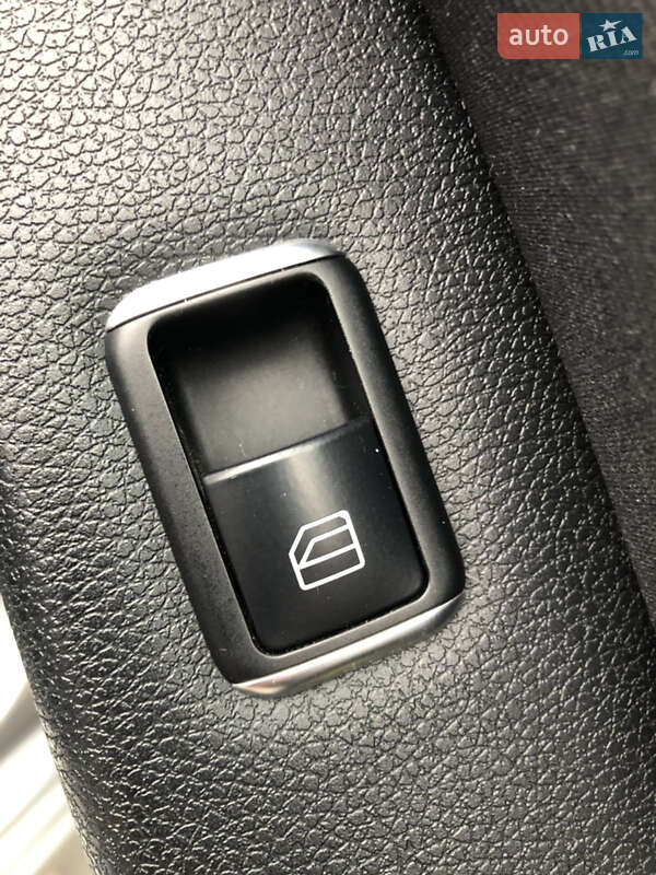 Универсал Mercedes-Benz C-Class 2010 в Трускавце