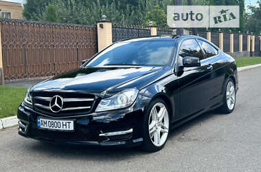 Купе Mercedes-Benz C-Class 2013 в Києві