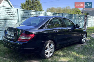 Седан Mercedes-Benz C-Class 2008 в Дніпрі