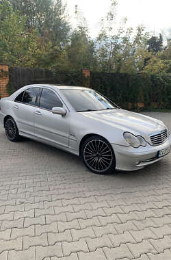 Седан Mercedes-Benz C-Class 2000 в Киеве