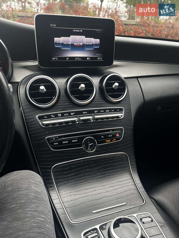 Седан Mercedes-Benz C-Class 2018 в Днепре