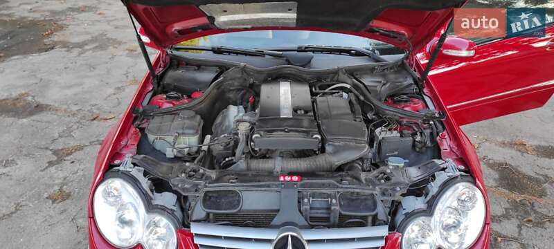 Купе Mercedes-Benz C-Class 2005 в Млиніві