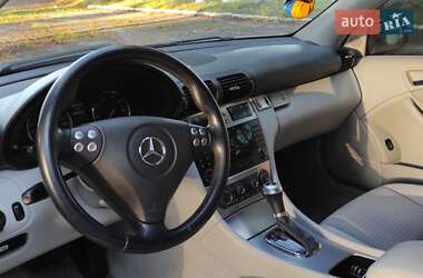 Купе Mercedes-Benz C-Class 2005 в Млинове