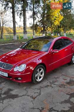 Купе Mercedes-Benz C-Class 2005 в 