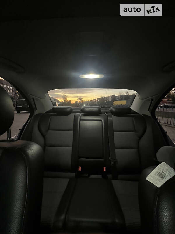 Седан Mercedes-Benz C-Class 2005 в Славуте