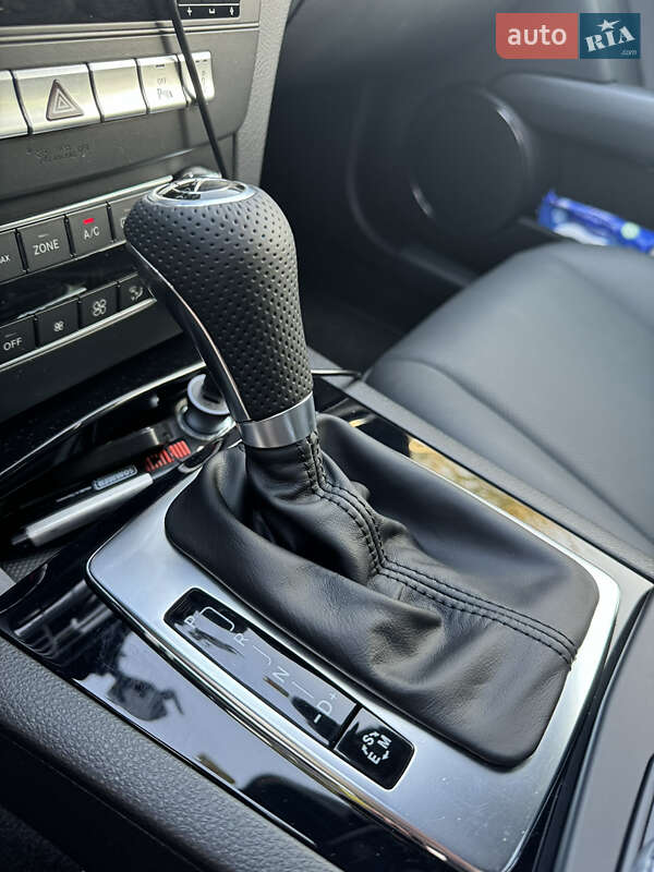 Седан Mercedes-Benz C-Class 2011 в Одессе