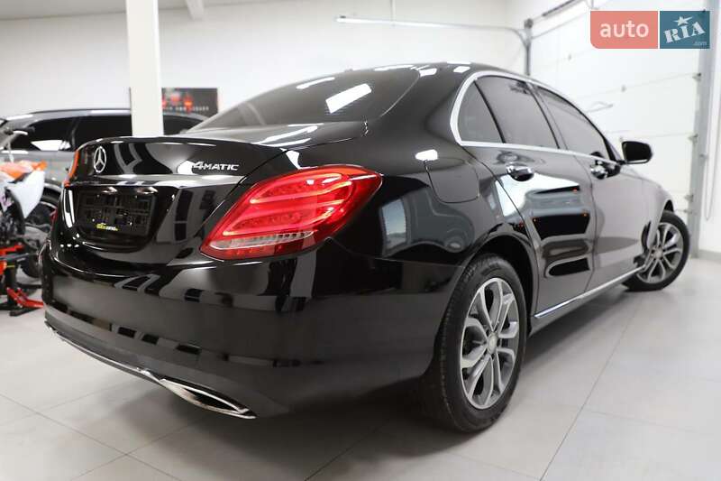 Седан Mercedes-Benz C-Class 2015 в Каменском