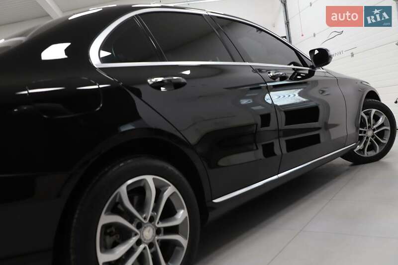 Седан Mercedes-Benz C-Class 2015 в Каменском