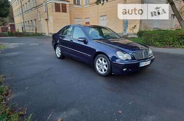 Седан Mercedes-Benz C-Class 2000 в Староконстантинове