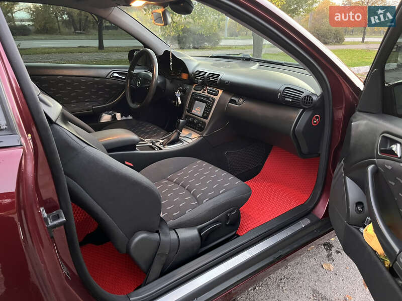 Купе Mercedes-Benz C-Class 2003 в Запорожье