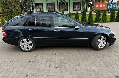 Универсал Mercedes-Benz C-Class 2004 в 