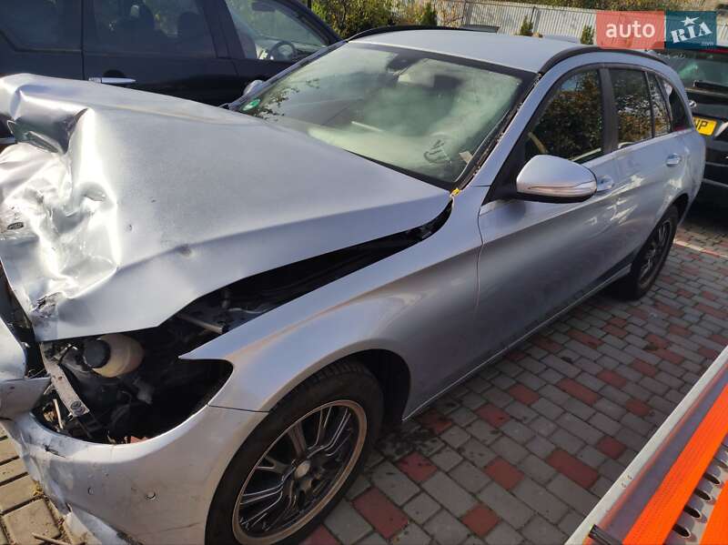 Универсал Mercedes-Benz C-Class 2014 в Полтаве