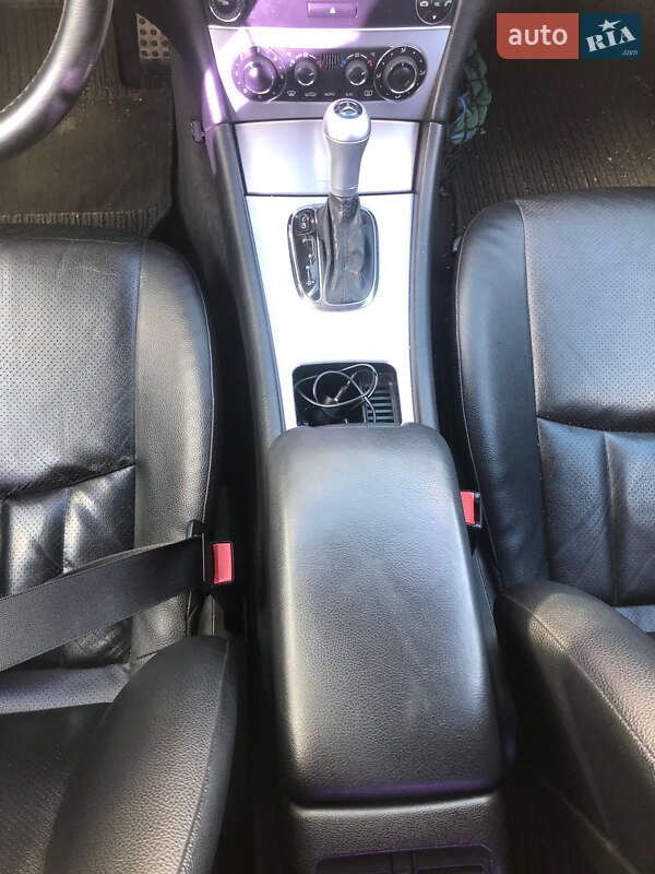 Седан Mercedes-Benz C-Class 2006 в Рівному