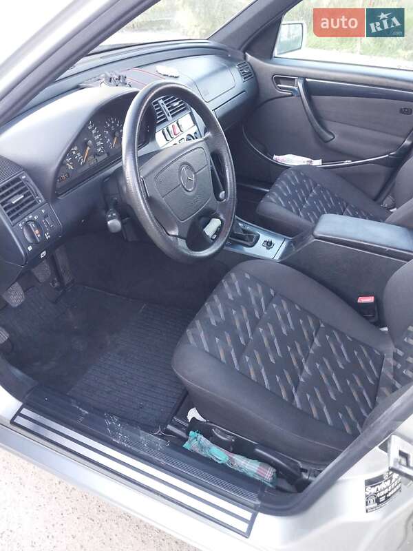 Универсал Mercedes-Benz C-Class 1999 в Одессе