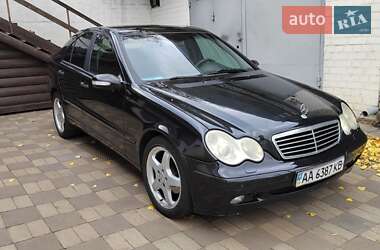 Седан Mercedes-Benz C-Class 2004 в Києві