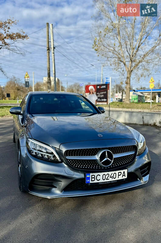 Седан Mercedes-Benz C-Class 2019 в Львові
