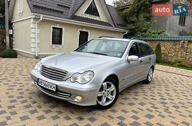 Универсал Mercedes-Benz C-Class 2004 в Могилев-Подольске