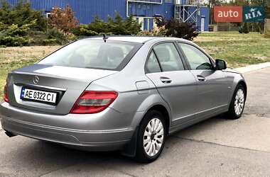 Седан Mercedes-Benz C-Class 2007 в Днепре