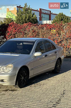 Седан Mercedes-Benz C-Class 2003 в Хмельницком