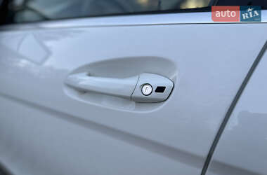 Седан Mercedes-Benz C-Class 2011 в 
