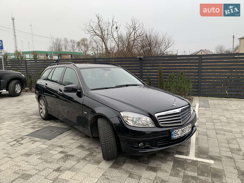 Универсал Mercedes-Benz C-Class 2009 в Каменке-Бугской