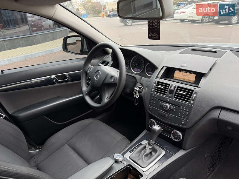 Універсал Mercedes-Benz C-Class 2008 в Одесі