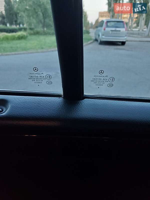 Седан Mercedes-Benz C-Class 2004 в Запорожье