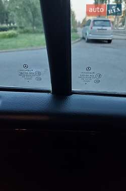 Седан Mercedes-Benz C-Class 2004 в 