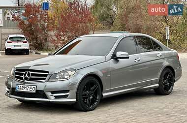 Седан Mercedes-Benz C-Class 2012 в Кривом Роге