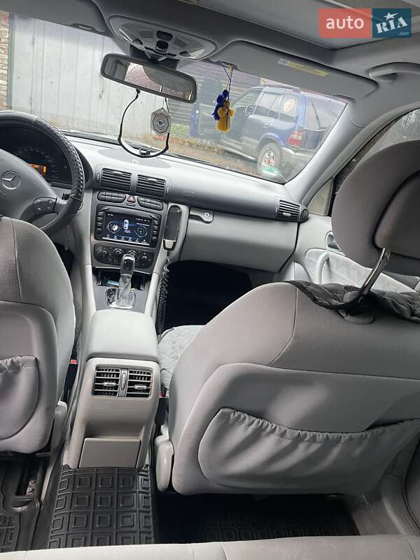 Седан Mercedes-Benz C-Class 2003 в Лебедине фото 6 Седан Mercedes-Benz C-Class 2003 в Лебедине