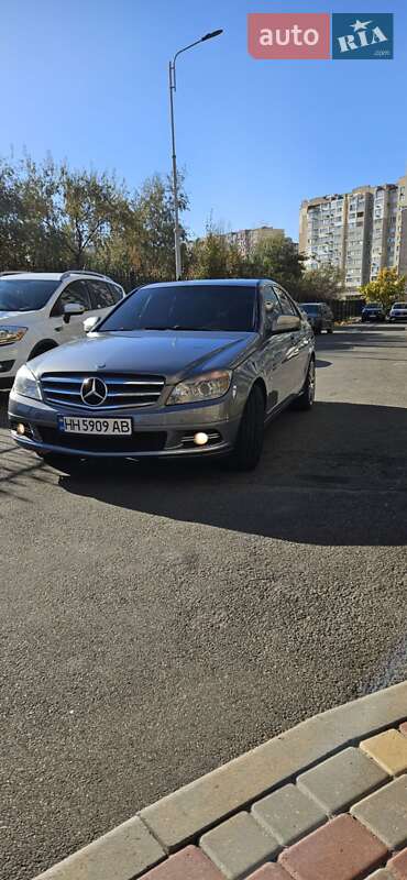 Mercedes-Benz C-Class 2007