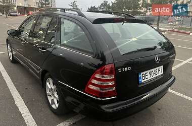 Універсал Mercedes-Benz C-Class 2005 в 