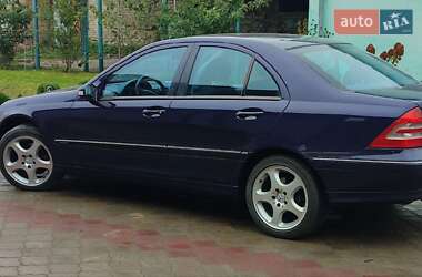 Седан Mercedes-Benz C-Class 2001 в Рівному