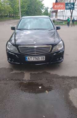 Седан Mercedes-Benz C-Class 2011 в Долині