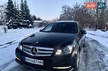 Седан Mercedes-Benz C-Class 2012 в Житомирі