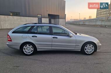 Універсал Mercedes-Benz C-Class 2006 в Києві