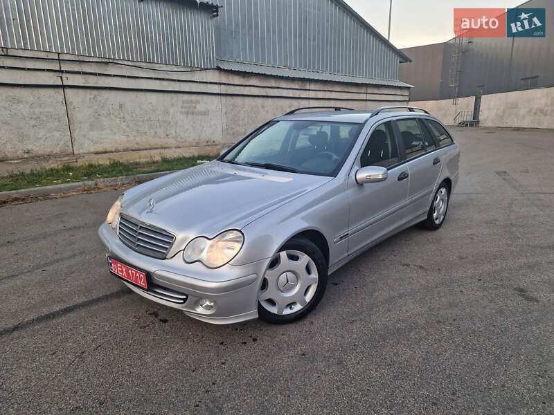 Універсал Mercedes-Benz C-Class 2006 в Києві