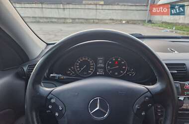 Універсал Mercedes-Benz C-Class 2006 в Києві