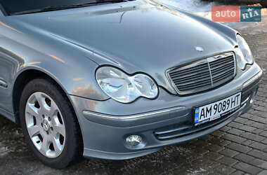 Універсал Mercedes-Benz C-Class 2005 в Бердичеві