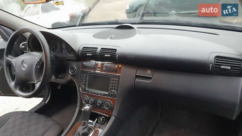 Универсал Mercedes-Benz C-Class 2007 в Запорожье