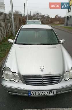 Седан Mercedes-Benz C-Class 2003 в Борисполі