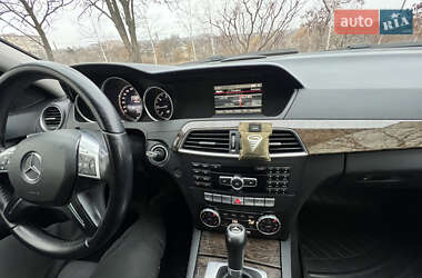 Седан Mercedes-Benz C-Class 2013 в Кривому Розі