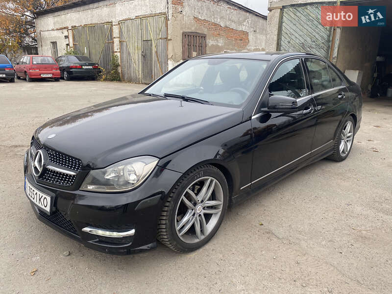 Седан Mercedes-Benz C-Class 2013 в 