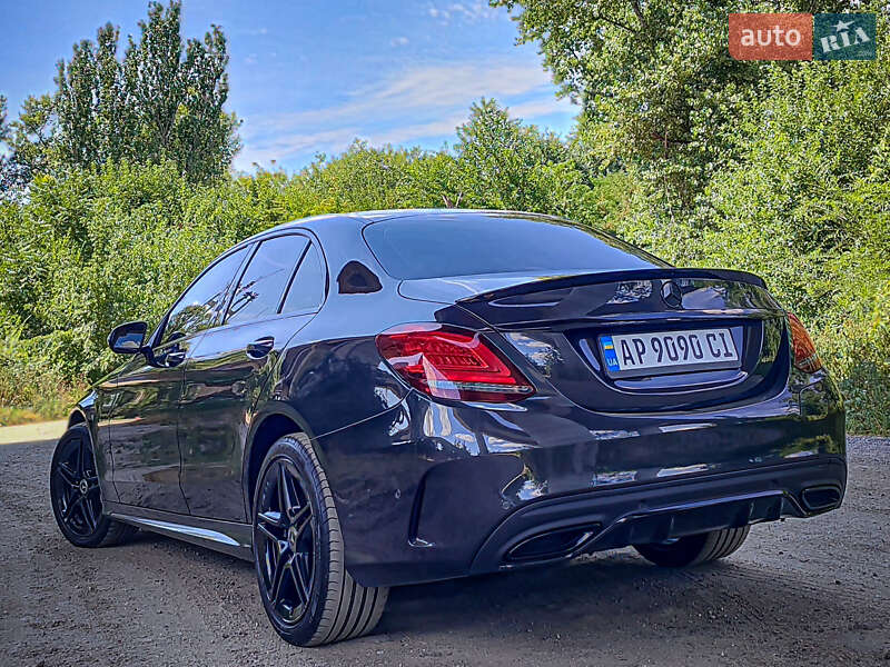 Седан Mercedes-Benz C-Class 2020 в Киеве